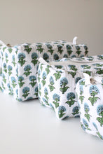 Load image into Gallery viewer, Maggie Travel Pouch (Small)