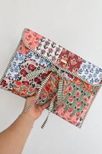 Load image into Gallery viewer, Ginny Laptop Sleeve