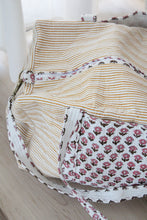 Load image into Gallery viewer, Gemma Duffle Bag