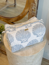 Load image into Gallery viewer, Shell Collector Pouch