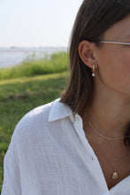 Load image into Gallery viewer, Remi Pearl Hoops