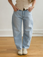 Load image into Gallery viewer, Gigi Barrel Jean