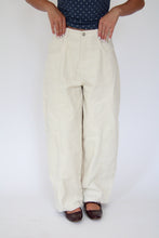 Load image into Gallery viewer, Winnie Cordurory Barrel Pant
