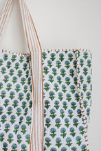 Load image into Gallery viewer, Maggie Oversized Tote