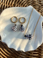Load image into Gallery viewer, Hebrew Cone Shell Necklace
