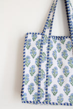 Load image into Gallery viewer, Lanie Tote Bag
