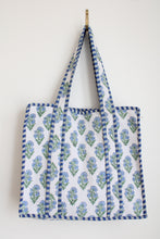 Load image into Gallery viewer, Lanie Tote Bag
