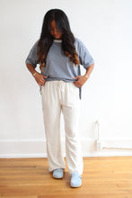 Load image into Gallery viewer, Lizzy Linen Pant
