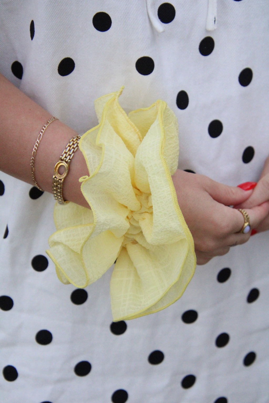 Sunshine scrunchie