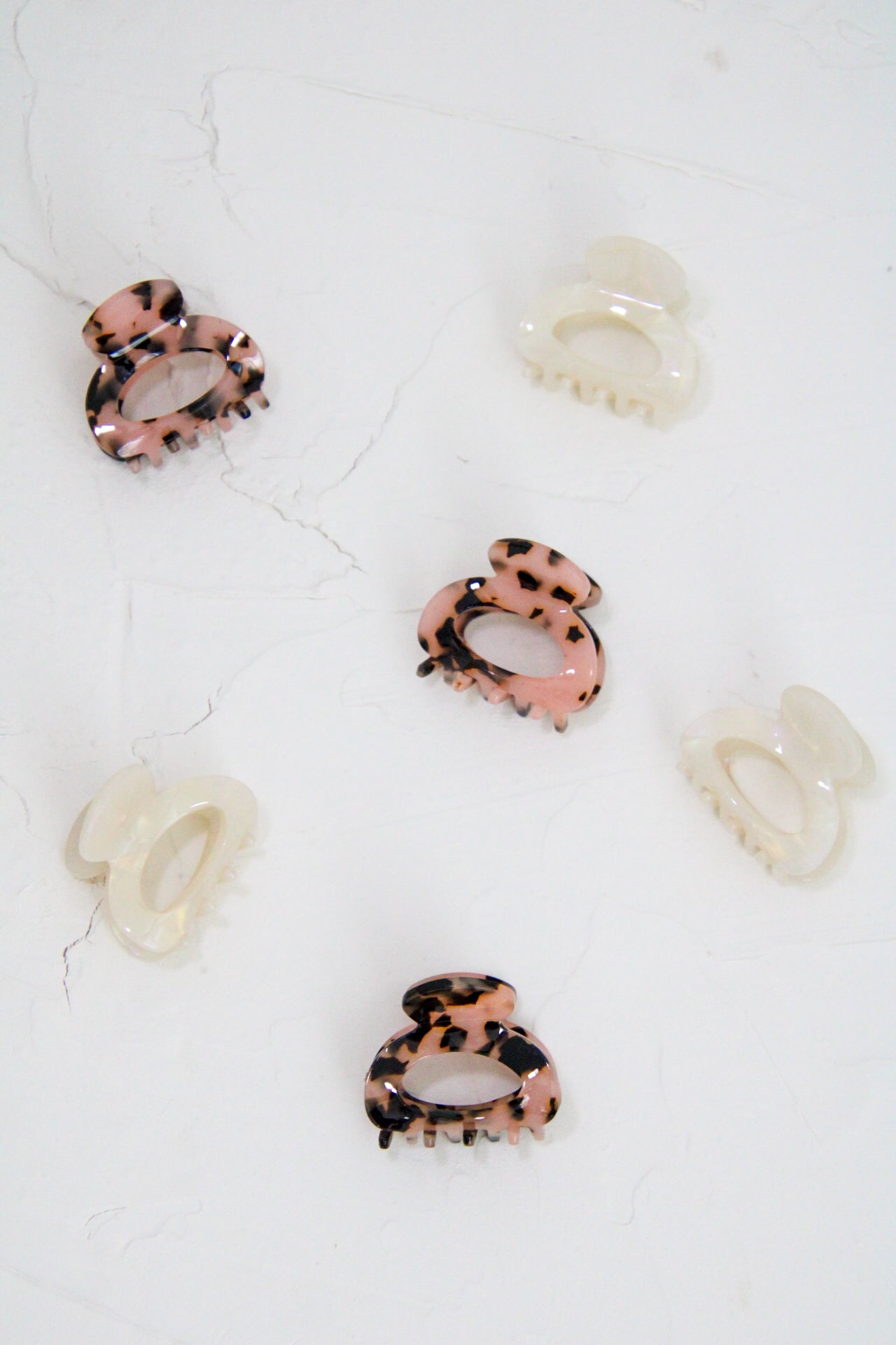 Mini Claw Clip (White)