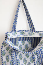 Load image into Gallery viewer, Lanie Tote Bag
