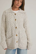 Load image into Gallery viewer, Cape Cod Chunky cardigan
