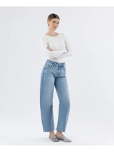 Load image into Gallery viewer, Gigi Barrel Jean
